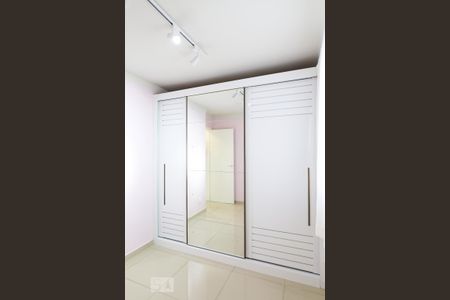 Quarto 1 de apartamento para alugar com 2 quartos, 40m² em Palmeiras de São José, São José dos Campos