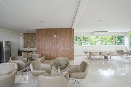 Apartamento para alugar com 60m², 2 quartos e 1 vagaÁrea comum