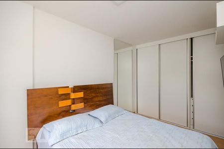 Apartamento para alugar com 60m², 2 quartos e 1 vagaSuíte