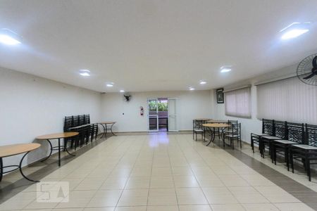 Apartamento à venda com 50m², 2 quartos e 1 vaga Apartamento à venda com 50m², 2 quartos e 1 vagaÁrea comum - Salão de festas