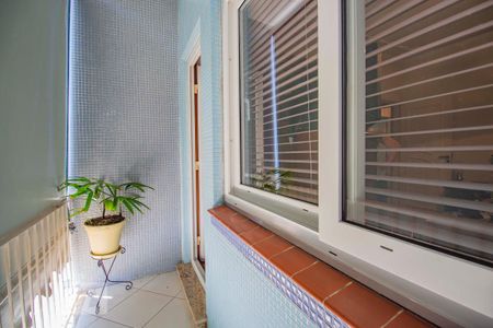 Varanda Quarto 1  de apartamento à venda com 3 quartos, 110m² em Floresta, Porto Alegre