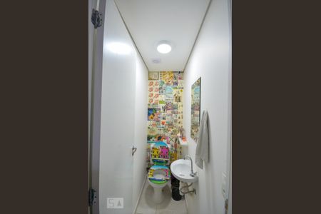 Lavabo de apartamento para alugar com 1 quarto, 35m² em Vila Monumento, São Paulo