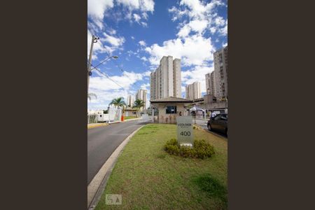 Apartamento para alugar com 50m², 2 quartos e 1 vaga Apartamento para alugar com 50m², 2 quartos e 1 vagaFachada do Condomínio