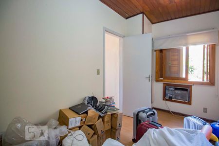 Casa à venda com 250m², 5 quartos e 6 vagasSuíte 1