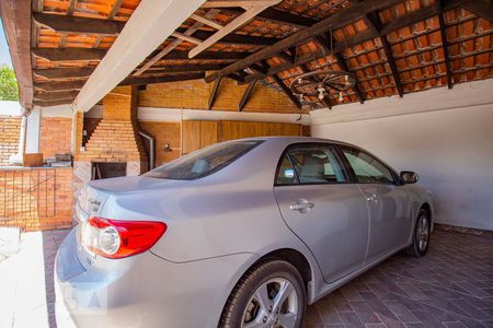 Casa à venda com 250m², 5 quartos e 6 vagasGaragem 