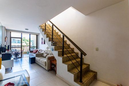 Sala de apartamento à venda com 4 quartos, 200m² em Santa Rosa, Niterói