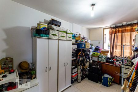 Quarto 1 de apartamento à venda com 4 quartos, 200m² em Santa Rosa, Niterói