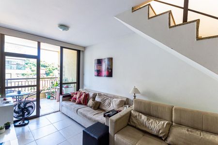 Sala de apartamento à venda com 4 quartos, 200m² em Santa Rosa, Niterói