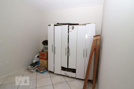 Casa à venda com 180m², 4 quartos e 4 vagas Casa à venda com 180m², 4 quartos e 4 vagasQuarto 2