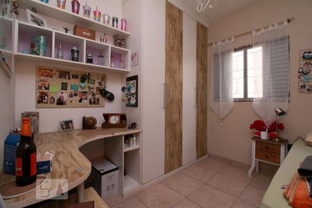 Casa à venda com 120m², 4 quartos e 2 vagas Casa à venda com 120m², 4 quartos e 2 vagasQuarto 2