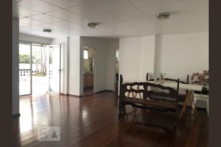 Apartamento para alugar com 55m², 2 quartos e 1 vagaSalão de Festas