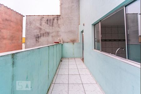 Casa à venda com 200m², 3 quartos e 2 vagas Casa à venda com 200m², 3 quartos e 2 vagasVaranda da Cozinha
