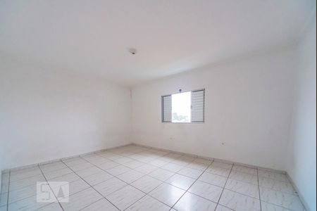 Casa à venda com 200m², 3 quartos e 2 vagas Casa à venda com 200m², 3 quartos e 2 vagasQuarto 1