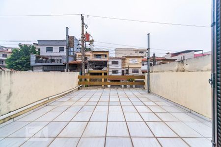 Casa à venda com 200m², 3 quartos e 2 vagas Casa à venda com 200m², 3 quartos e 2 vagasVaranda do Quarto 3