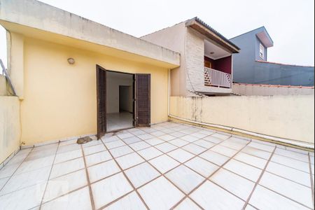 Casa à venda com 200m², 3 quartos e 2 vagas Casa à venda com 200m², 3 quartos e 2 vagasVaranda do Quarto 3