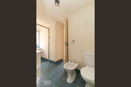 Apartamento para alugar com 135m², 2 quartos e 1 vaga Apartamento para alugar com 135m², 2 quartos e 1 vagaSuíte