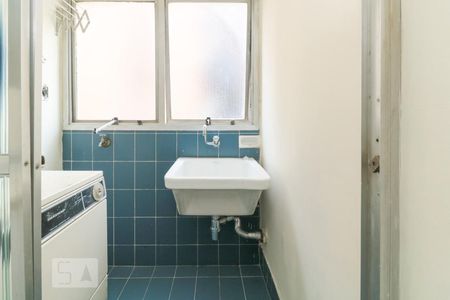 Apartamento para alugar com 135m², 2 quartos e 1 vaga Apartamento para alugar com 135m², 2 quartos e 1 vagaÁrea de serviço