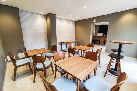 Apartamento à venda com 26m², 1 quarto e sem vaga Apartamento à venda com 26m², 1 quarto e sem vagaÁrea Comum - Salão de Festas