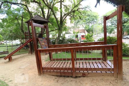 Apartamento à venda com 75m², 2 quartos e 1 vagaÁrea Comum - Playground