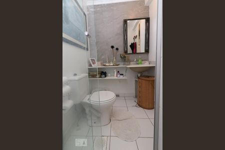Apartamento à venda com 75m², 2 quartos e 1 vagaBanheiro Social