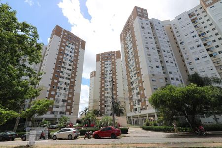 Apartamento à venda com 75m², 2 quartos e 1 vagaFachada do Condomínio