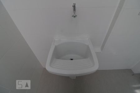 Apartamento para alugar com 44m², 2 quartos e sem vagaArea de serviço - tanque