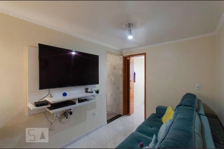 Sala de apartamento para alugar com 3 quartos, 60m² em Conjunto Habitacional Padre Manoel de Paiva, São Paulo