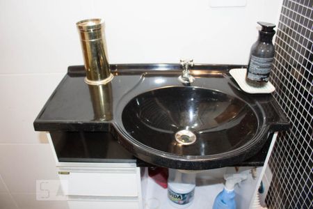 Apartamento à venda com 35m², 1 quarto e sem vagaBanheiro