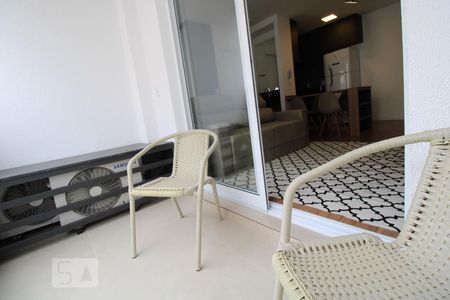 Sacada de apartamento à venda com 1 quarto, 41m² em Vila Itapura, Campinas