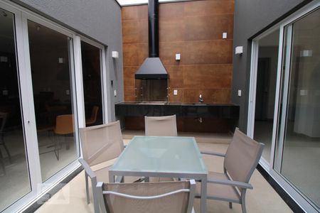 Apartamento para alugar com 41m², 1 quarto e 1 vagaÁrea comum - Churrasqueira