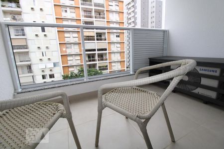 Sacada de apartamento à venda com 1 quarto, 41m² em Vila Itapura, Campinas