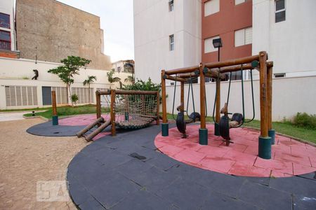 Apartamento para alugar com 80m², 3 quartos e 2 vagas Apartamento para alugar com 80m², 3 quartos e 2 vagasÁrea Comum - Playground