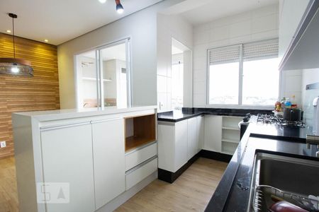 Apartamento para alugar com 80m², 3 quartos e 2 vagas Apartamento para alugar com 80m², 3 quartos e 2 vagasCozinha