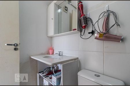 Banheiro da Suíte de apartamento para alugar com 2 quartos, 105m² em Jardim Itu Sabará, Porto Alegre