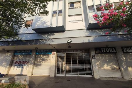 Apartamento para alugar com 65m², 1 quarto e sem vagaFachada