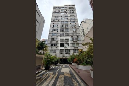 Apartamento à venda com 120m², 3 quartos e sem vaga Apartamento à venda com 120m², 3 quartos e sem vagaFachada do bloco
