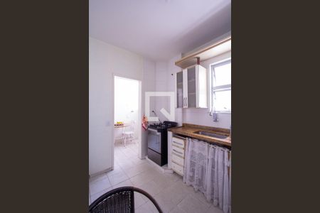 Apartamento à venda com 120m², 3 quartos e sem vaga Apartamento à venda com 120m², 3 quartos e sem vagaCozinha