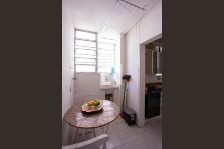 Apartamento à venda com 120m², 3 quartos e sem vaga Apartamento à venda com 120m², 3 quartos e sem vagaÁrea de Serviço