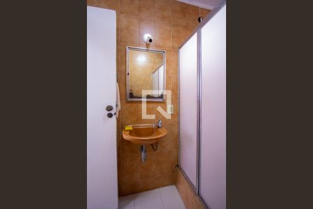 Apartamento à venda com 120m², 3 quartos e sem vaga Apartamento à venda com 120m², 3 quartos e sem vagaBanheiro Social