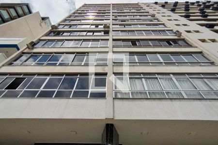 Apartamento à venda com 120m², 3 quartos e sem vaga Apartamento à venda com 120m², 3 quartos e sem vagaFachada do condomínio