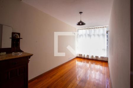 Apartamento à venda com 120m², 3 quartos e sem vaga Apartamento à venda com 120m², 3 quartos e sem vagaSala