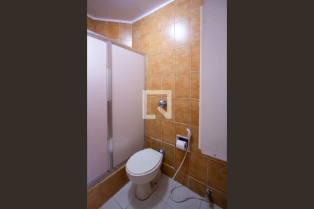 Apartamento à venda com 120m², 3 quartos e sem vaga Apartamento à venda com 120m², 3 quartos e sem vagaBanheiro Social