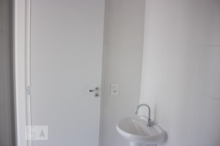 Apartamento à venda com 35m², 2 quartos e sem vagaBanheiro