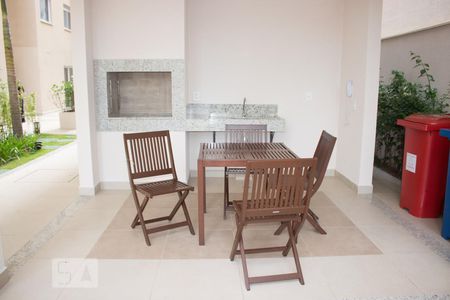 Apartamento à venda com 35m², 2 quartos e sem vagaÁrea comum - Churrasqueira