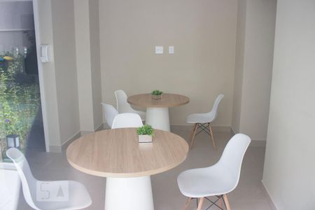 Apartamento à venda com 35m², 2 quartos e sem vagaÁrea comum - Salão de festas
