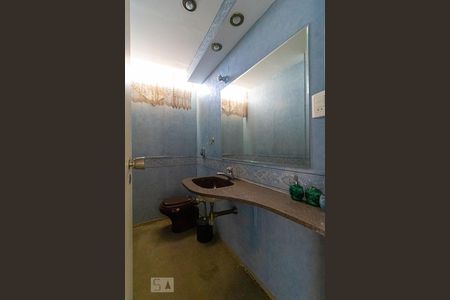 Apartamento à venda com 200m², 4 quartos e 2 vagasLavabo