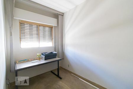 Apartamento à venda com 200m², 4 quartos e 2 vagasEscritório