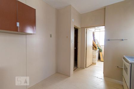 Apartamento à venda com 200m², 4 quartos e 2 vagasCozinha