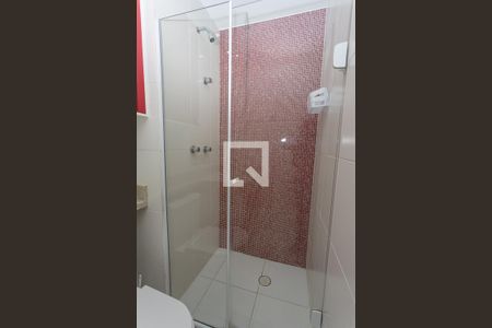Banheiro  de apartamento à venda com 1 quarto, 40m² em Canhema, Diadema