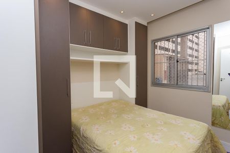 Quarto  de apartamento à venda com 1 quarto, 40m² em Canhema, Diadema